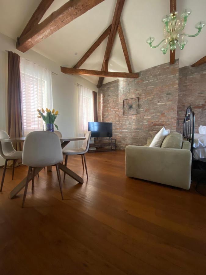 Duomo Murano Apartment With Canal View Exterior foto